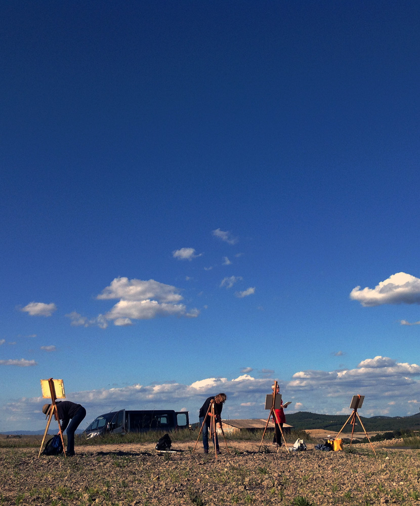 Group setting up their easels during our plein air workshops in italy